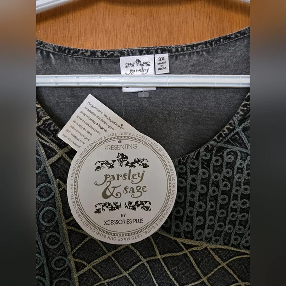 NWT Parsley&Sage 3X Grey blue & yellow Cotton, Rayon embroidered tank top - Picture 2 of 6